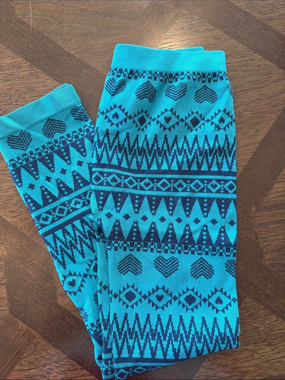 Faded Glory Turquoise and Navy Aztec Print Kids Leggings